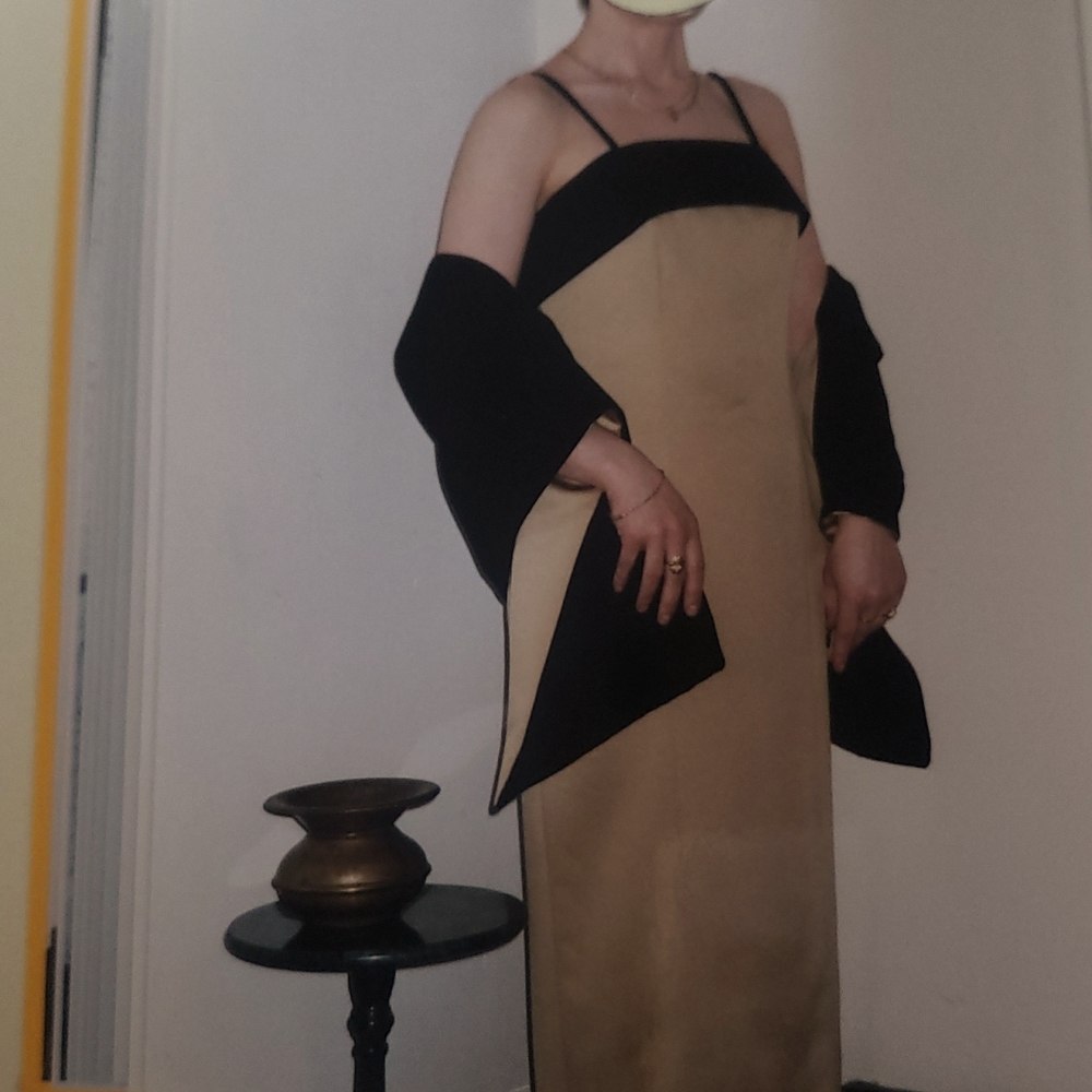 Formal dress gold color with shawl size 8